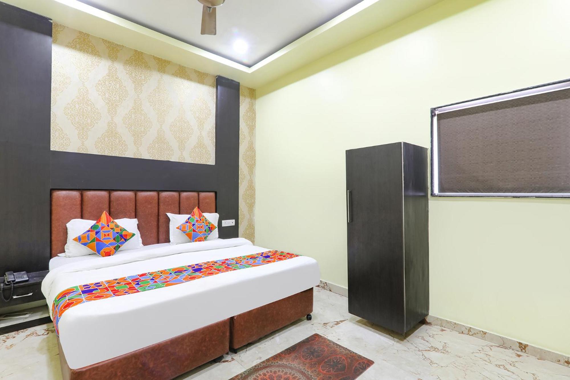 Fabexpress Gs Residency Hotel Varanasi Luaran gambar