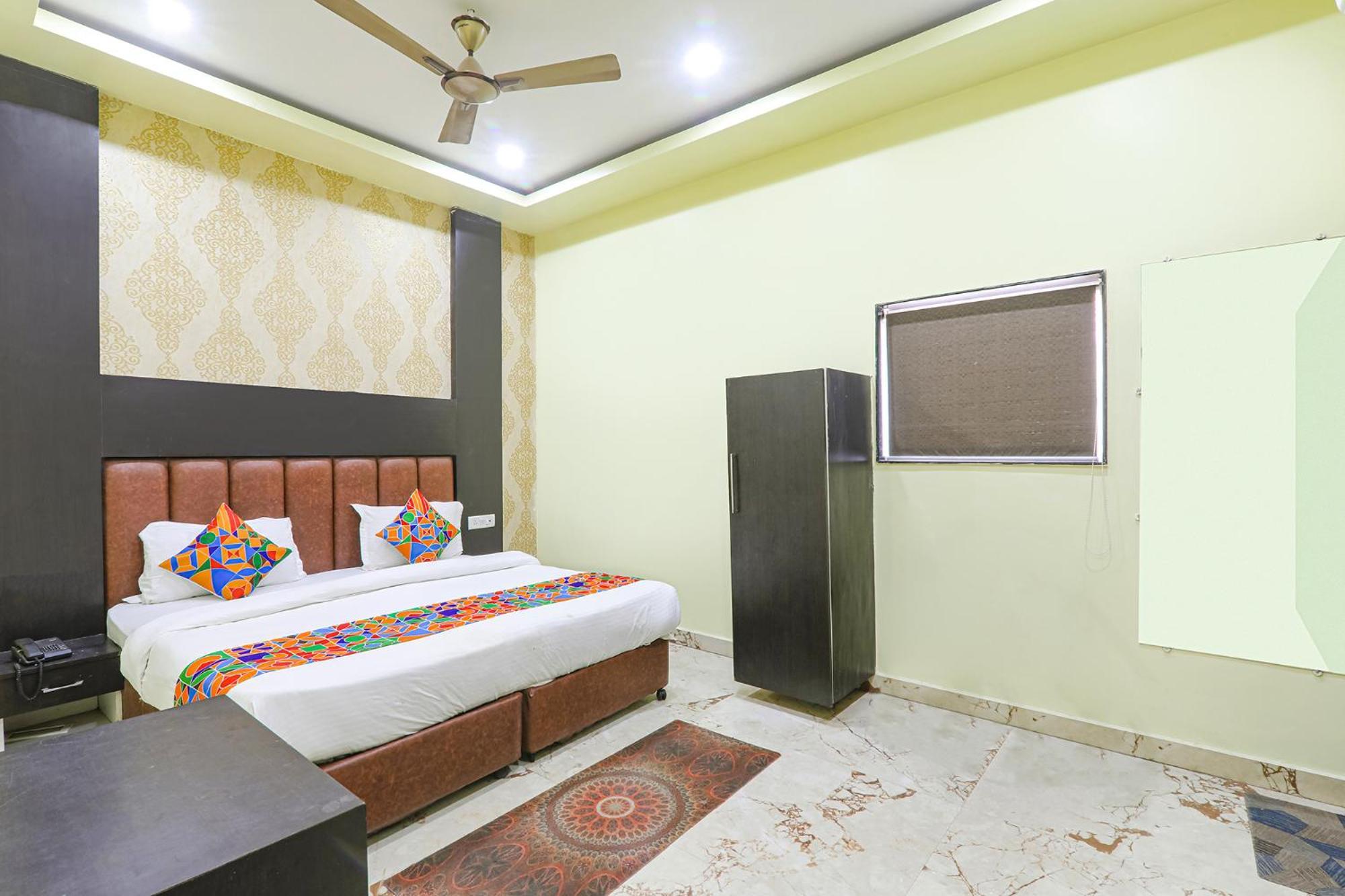 Fabexpress Gs Residency Hotel Varanasi Luaran gambar